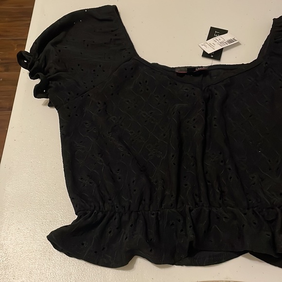 Discreet Top XL - Picture 6 of 12